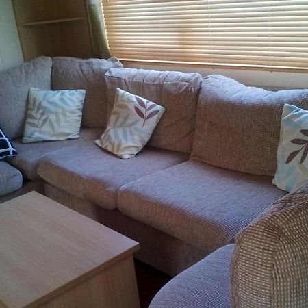 3 Bedroom 2 Bathroom Prestige Caravan Presthaven Sands Talacre 외부 사진